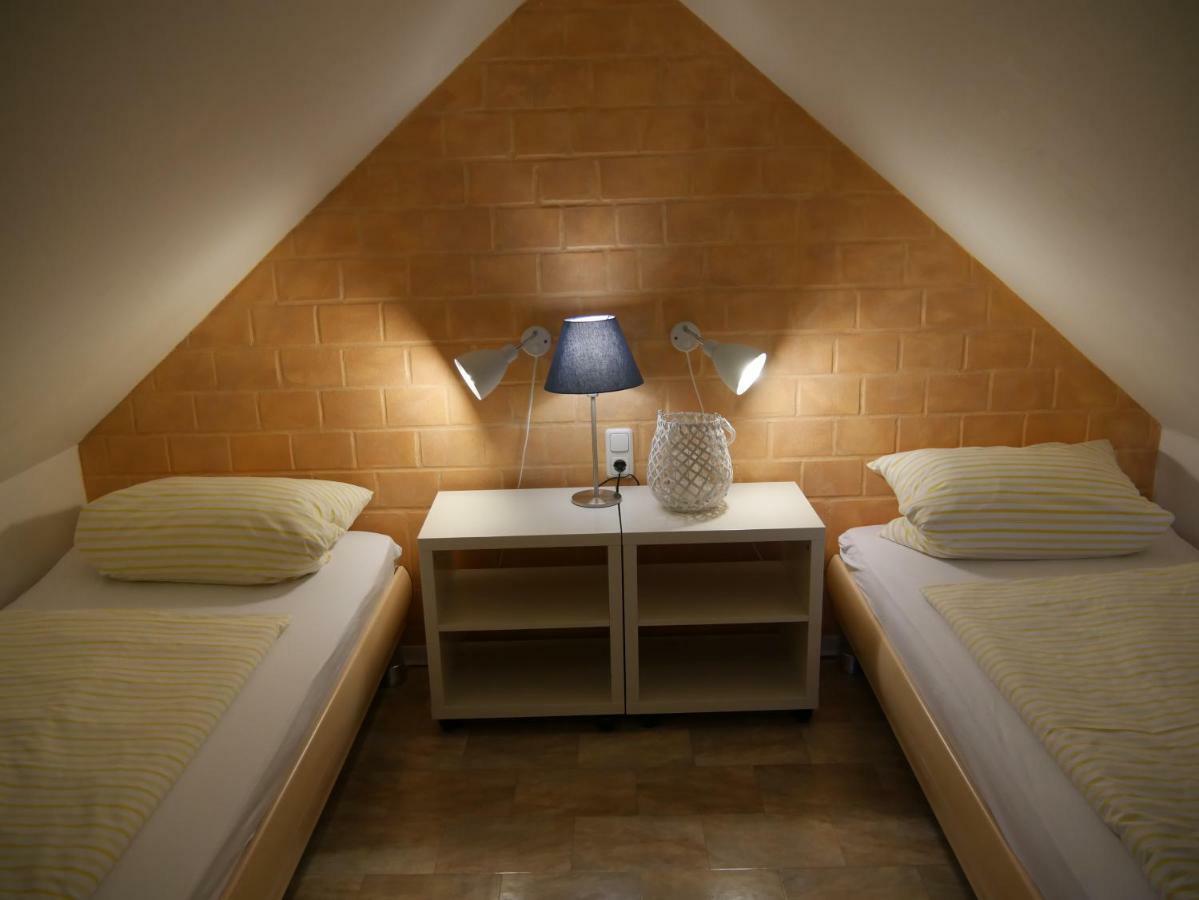 Lindenhof, Wohnung 1, Giebel Vipperow ภายนอก รูปภาพ