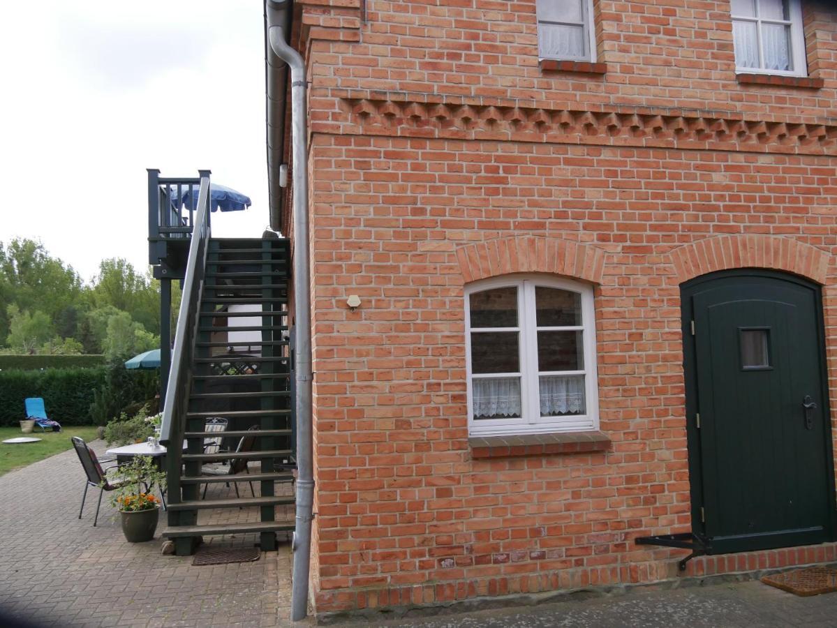 Lindenhof, Wohnung 1, Giebel Vipperow ภายนอก รูปภาพ